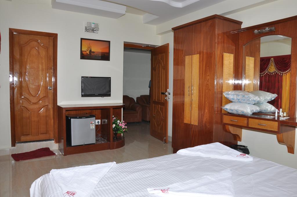 Sri Sarvesha Js Palace Temple View Tiruvannāmalai Zimmer foto